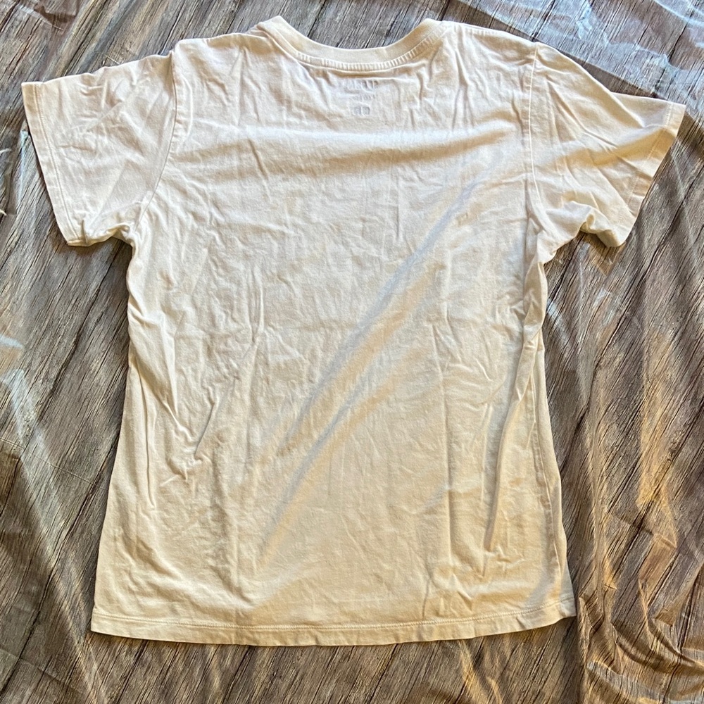 Vintage American Art Graphic Tee in White with Red and Blue - Picture 5 of 5